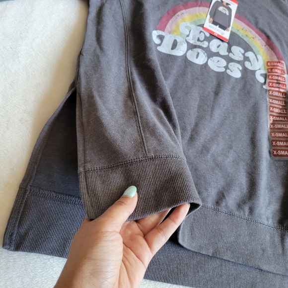 *SOLD* NWT WILDFOX Sommers Easy Does It Graphic Sweatshirt Size XS - Picture 5 of 10